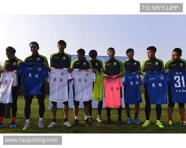 2024年中国足球球星崛起盘点：新一代球员如何改变国内足球格局