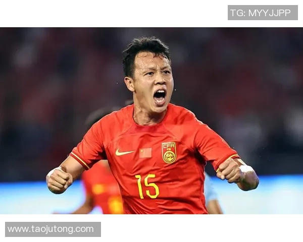 中国足球代言人背后的明星球员是谁为何成为国家代表形象代言人