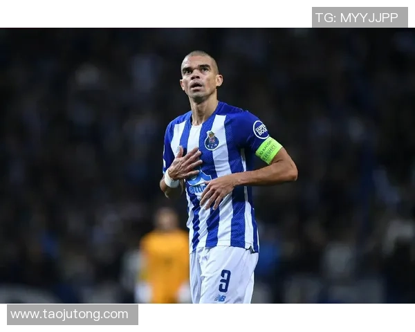 在哪里可以找到足球球星的头像图片及其资源下载途径解析